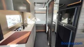 Northern Lights Camper - Image 5