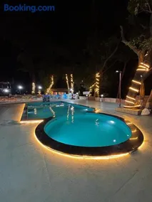 Meghdoot New Resort - Image 2