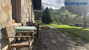 Etxetxobarri, caserío independiente con vistas a la crestería de Anboto - Image 3