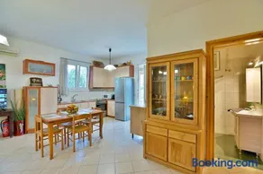 Drossos Garden House - Image 5