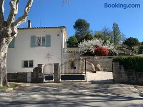 Petit appartement centre Barjac chez Art & Hasards - Image 1