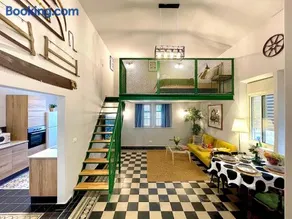 Authentic apartments with jacuzzi and Two-level central Haifa - Image 2