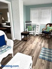 Just Moments From The Causeway Bridge This Charming Spacious Five-Bedroom 2 Bath Home Is Located In Ship Bottom On The Island Of Lbi Wifi - Image 5