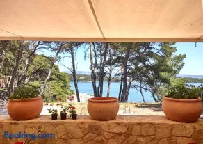 Stone Villa Hvar Ana & Nikola Villas, Jelsa, Vitarnja - Free Parking Right Out Front - Image 1