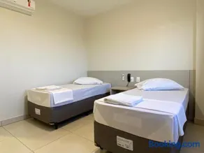 San Martin Hotel - Image 3