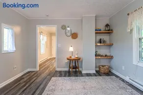 White Oak Cottage - Image 4