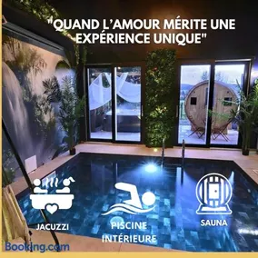 Sanctuaire d'Aphrodite Piscine cinéma & spa - Image 1