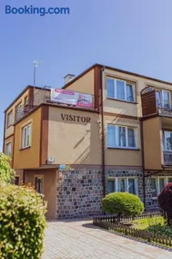 Villa Visitor - Image 2