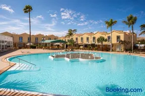 Modern Duplex with Pool and Private Terrace - Image 4