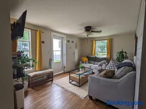 Walk to Washington Park, Pet-friendly, Backyard - Image 2