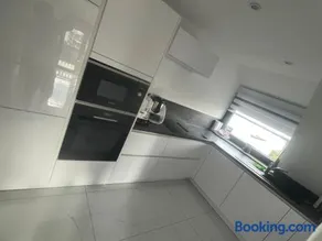 Holiday Apartment - Image 1