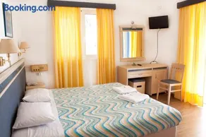 Hotel Nydri Beach - Image 1