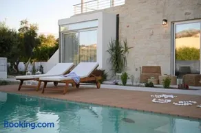 Annassa Suites - Image 4