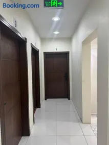 prestige apartment 7-الحمراء - Image 3