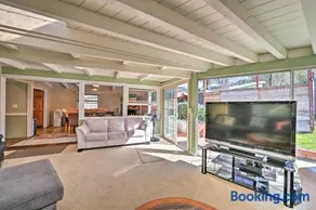 La Jolla Home & Detached Suite: Hot Tub & Backyard - Image 5