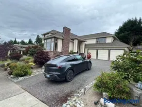 Charming 2 beds 1 bath room good for business and vocation - Image 3