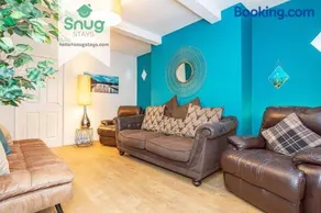 Oswalds House with Free Parking Ideal for Contractors and Families - Image 3