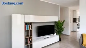CROWN LIVING Design Apartment Altach - Ideal für Feriengäste und Geschäftsreisende, kostenloser Parkplatz, WLAN, Küche, Self Check-in - Image 3