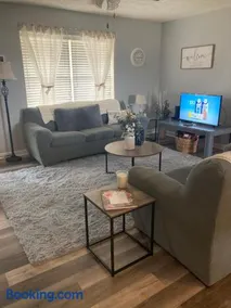 Cozy White Pine Getaway - Image 2