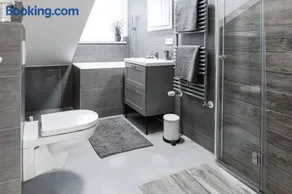 Exklusive (DG) Neubau-Ferienwohnung mit Fernsicht - Image 4