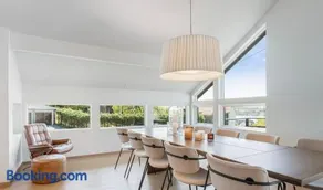 Exclusive Family Villa in Haugesund - Lovely Ocean View, 5 Bedroom, Free parking - Image 3