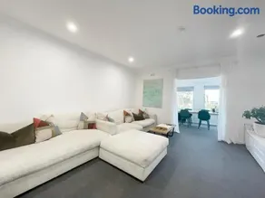 Rye Pier Apartment - Image 2