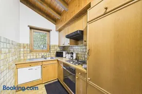 Spacious apartment in Brig-Glis - Image 5