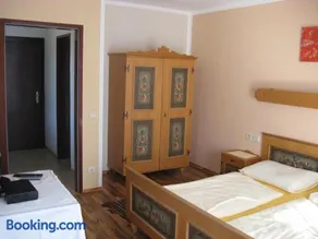 Gasthof Pension Steinberger - Image 4