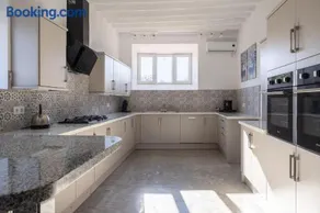 Luxury accomodation off grid - Image 3