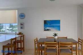 Miami Beachside Oceanfront Apartment - Image 4