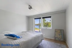 Stay in a charming Swedish villa in Solsidan - Image 3