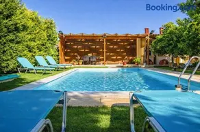 Sklavaki Traditional Villa - Private Pool & Views - Image 1