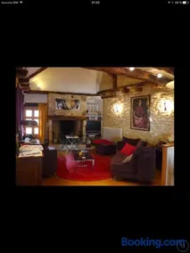 Cosy maisonnette Lascaux - Image 1
