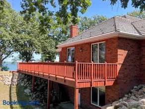 Luxury Family 5BR Lakefront private boat launch - Image 4
