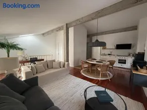 GURAH Boutique Apartments - Image 3