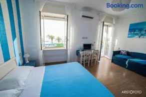 B&B Una Rotonda sul mare - Image 1