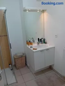 Superbe appartement T2 - Image 2