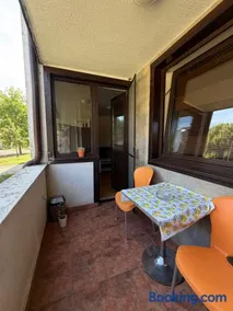 Pravets Lake Panorama Apartments - Image 2