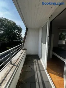 2 BR Apartment, 5 Singlebeds, near A7 Autobahn, Free Parking, Henstedt-Ulzburg - Image 5