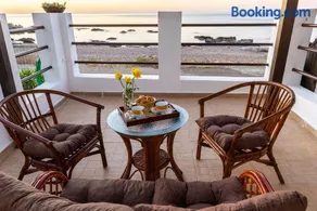 Tsampika's Beachfront House in Stegna - Image 3