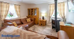 The Cottage - Image 5