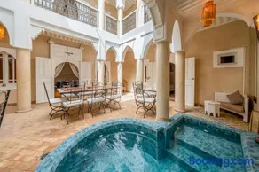 RIAD AWINATI Location Privatisée , Piscine a jets, Petit déjeuner et magnifique Rooftop avec vue a 360 - Image 2