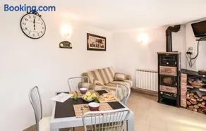 House Quiete - Image 3