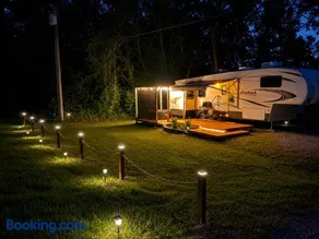 The Cozy Camper - Image 2