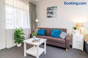 Glenelg Central Studio Aqua - Image 4