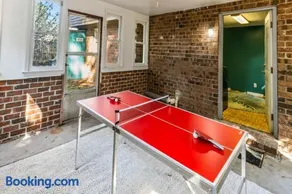 Family Friendly and Ping Pong - Image 2