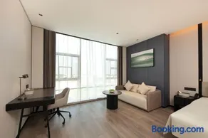 Atour Hotel Jiangmen Hetang Longhu - Image 3