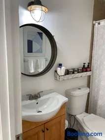 Gorgeous guest home just 20min to uptown Charlotte - Image 3