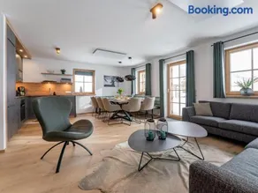 Alpenjoy Lodge - Image 2