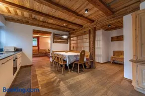 Agriturismo Apartments Tuene - Image 2